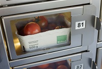 Bio-Tomaten im Verkaufsautomat