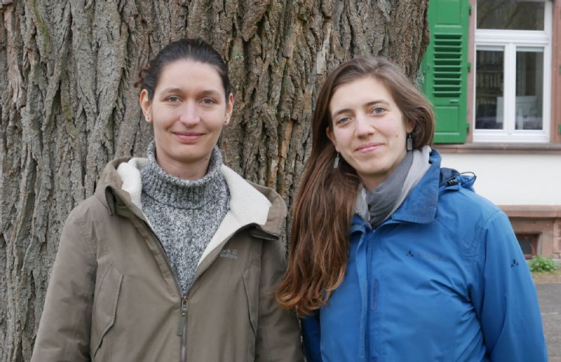 Die Projektkoordinatorin Marielle Rüppel und ÖkoNetz-Werkstudentin Julie Weisser