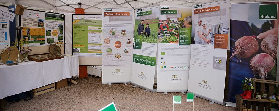 Informationsstand des Ministeriums für Ländlichen Raum und Verbraucherschutz beim Öko-Aktionstag