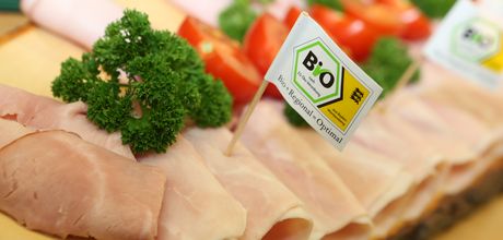 Speiseplatte mit Bio-Zeichen Baden-Württemberg - Fähnchen